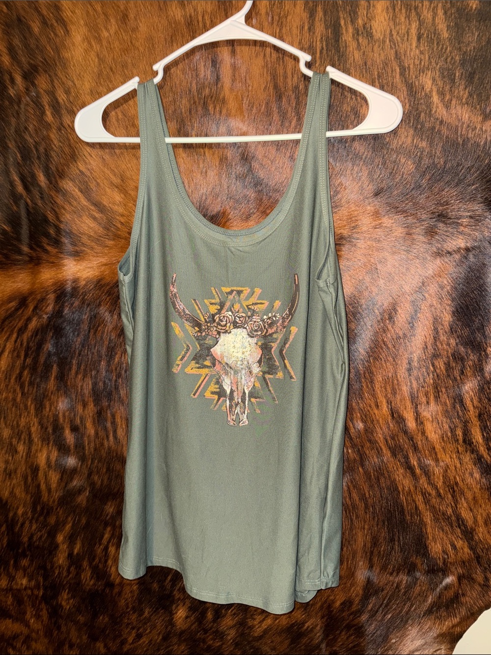 Bull Skull Tank